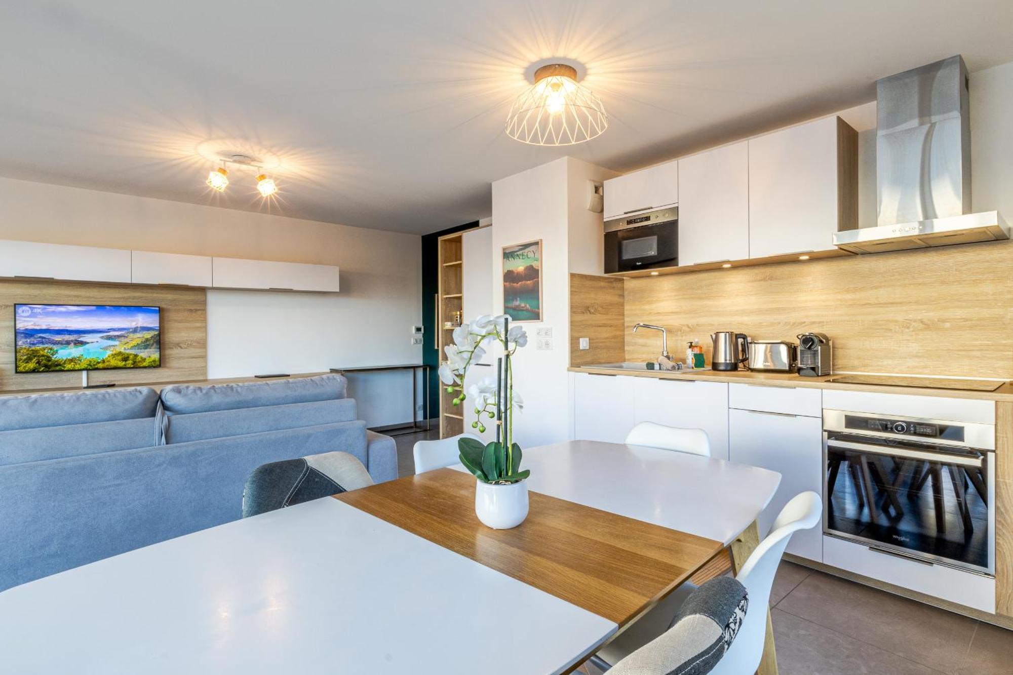 La Plume Vue Lac 3 Etoiles - Garage Prive, Secteur Recherche, Moderne & Tout Equipe, 6 Personnes Annecy Exteriér fotografie