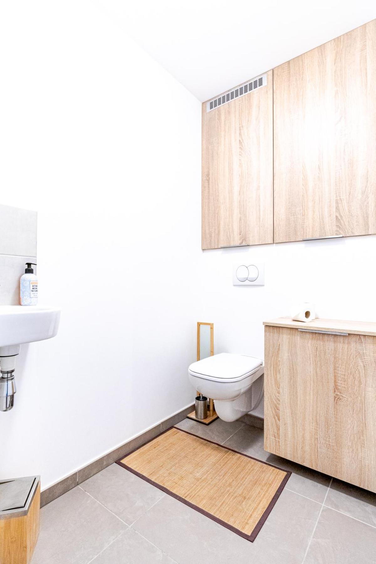 La Plume Vue Lac 3 Etoiles - Garage Prive, Secteur Recherche, Moderne & Tout Equipe, 6 Personnes Annecy Exteriér fotografie